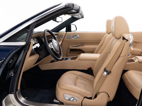 Certified 2016 Rolls-Royce Dawn image 22