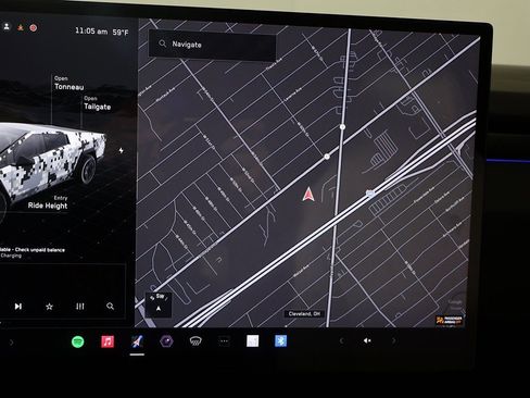 Used 2024 Tesla Cybertruck AWD Crew Cab image 48