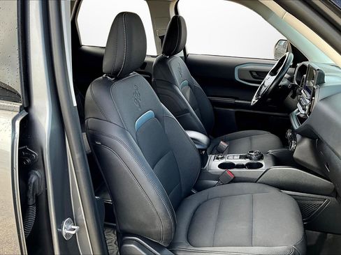 Used 2022 Ford Bronco Sport Badlands image 7