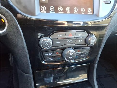 Used 2022 Chrysler 300 S image 20