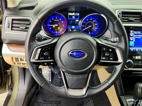 Used 2018 Subaru Outback 2.5i Limited AWD/4WD image 14