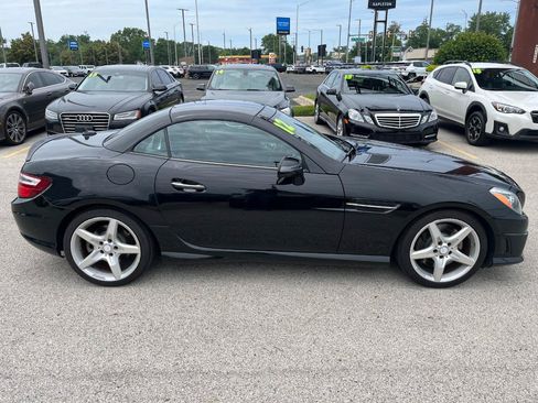 Used 2012 Mercedes-Benz SLK 350 image 7