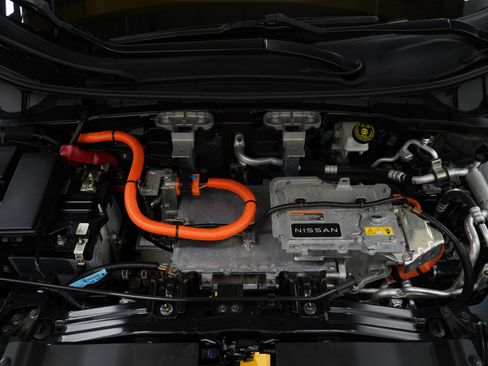 Used 2023 Nissan Ariya image 30