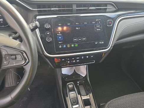 Used 2023 Chevrolet Bolt EUV LT image 7