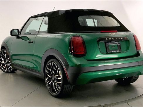 Certified 2025 MINI Cooper S image 10
