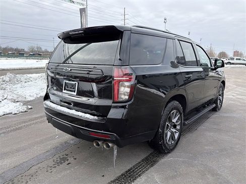 Used 2024 Chevrolet Tahoe Z71 image 3
