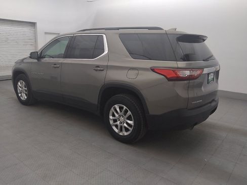 Used 2019 Chevrolet Traverse LT FWD image 3