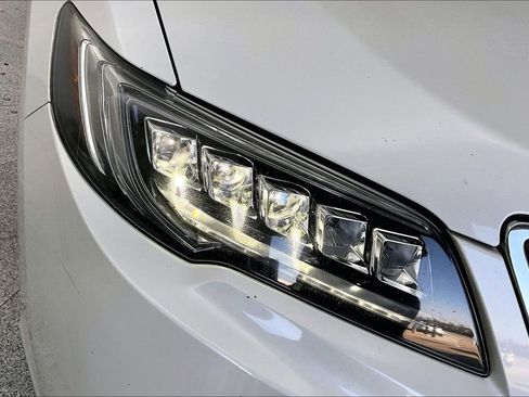 Used 2018 Acura RDX AWD w/ Advance Package image 35