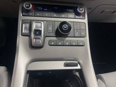 Used 2025 Hyundai Palisade SEL image 19