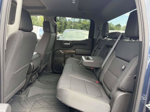 Certified 2022 Chevrolet Silverado 1500 RST w/ LPO, Blackout Package AWD/4WD image 12
