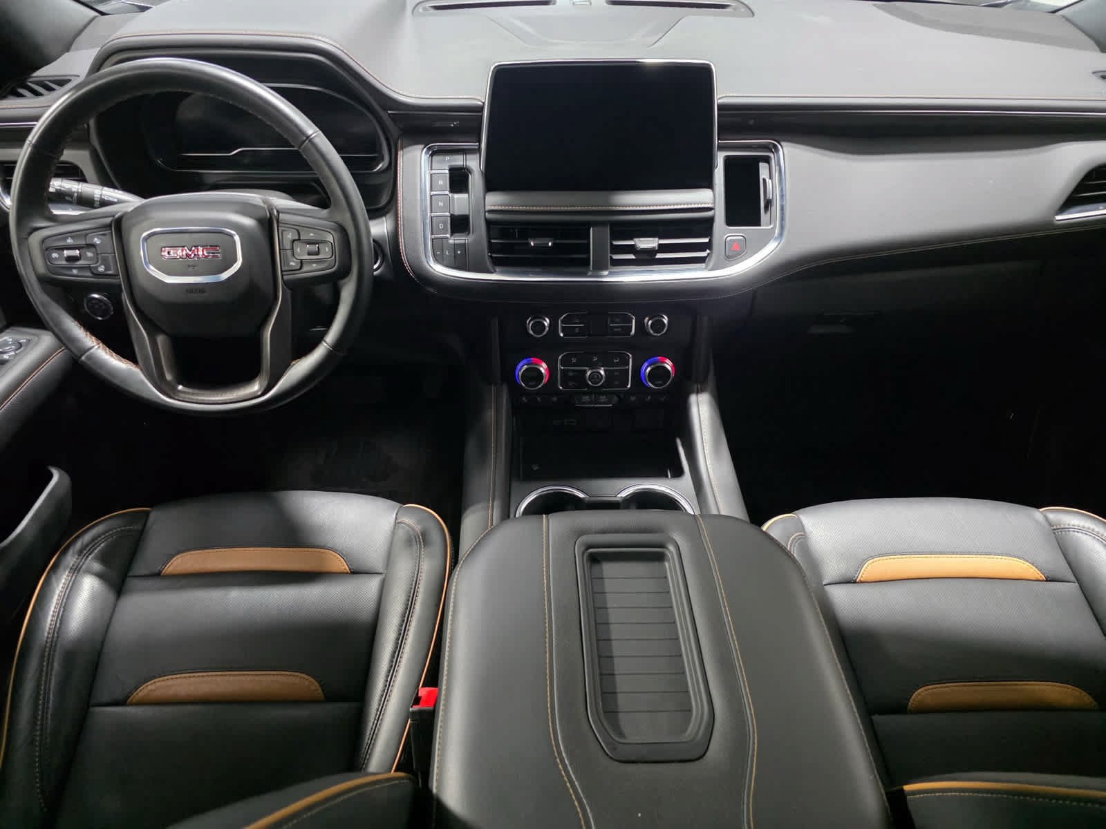 Used 2024 GMC Yukon AT4 AWD/4WD image 15
