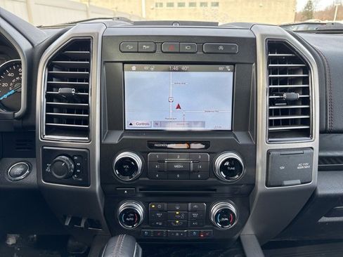 Used 2018 Ford F150 Platinum w/ Equipment Group 701A Luxury image 5