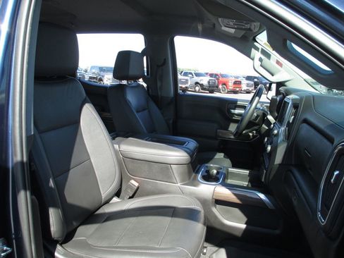 Used 2021 Chevrolet Silverado 1500 LT Trail Boss w/ Convenience Package II image 20