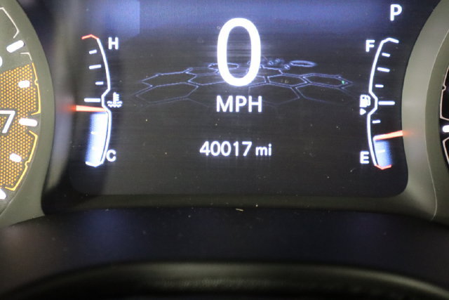 Used 2022 Jeep Compass Latitude FWD image 32
