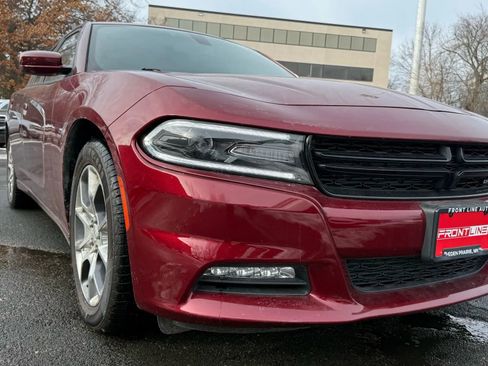Used 2017 Dodge Charger SXT w/ AWD Plus Group image 13
