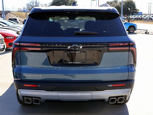 New 2026 Chevrolet Traverse LT w/ Driver Confidence Package image 18