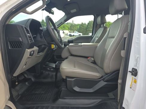 Used 2019 Ford F150 XL w/ Equipment Group 101A Mid AWD/4WD image 8