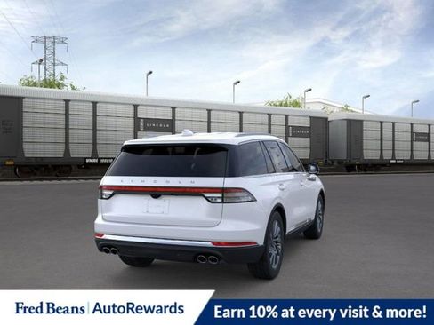 New 2026 Lincoln Aviator AWD image 8