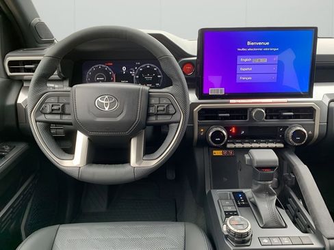 New 2025 Toyota Tacoma TRD Off-Road AWD/4WD image 15