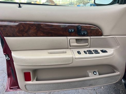 Used 2004 Mercury Grand Marquis LS image 12