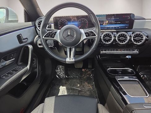Used 2025 Mercedes-Benz CLA 250 4MATIC image 20