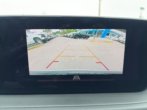 Used 2025 Buick Encore GX Preferred FWD image 22