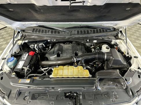 Used 2020 Ford Expedition XLT w/ Equipment Group 202A RWD image 38