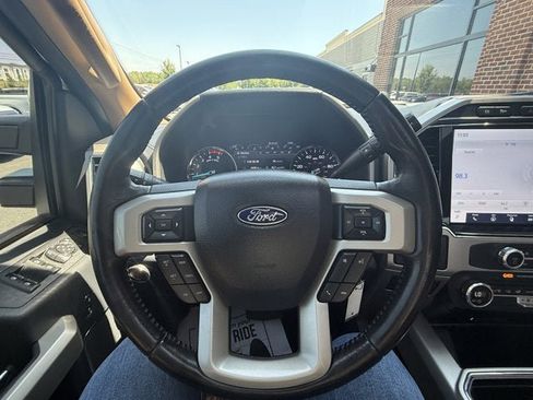 Used 2022 Ford F250 Lariat w/ FX4 Off-Road Package AWD/4WD image 21