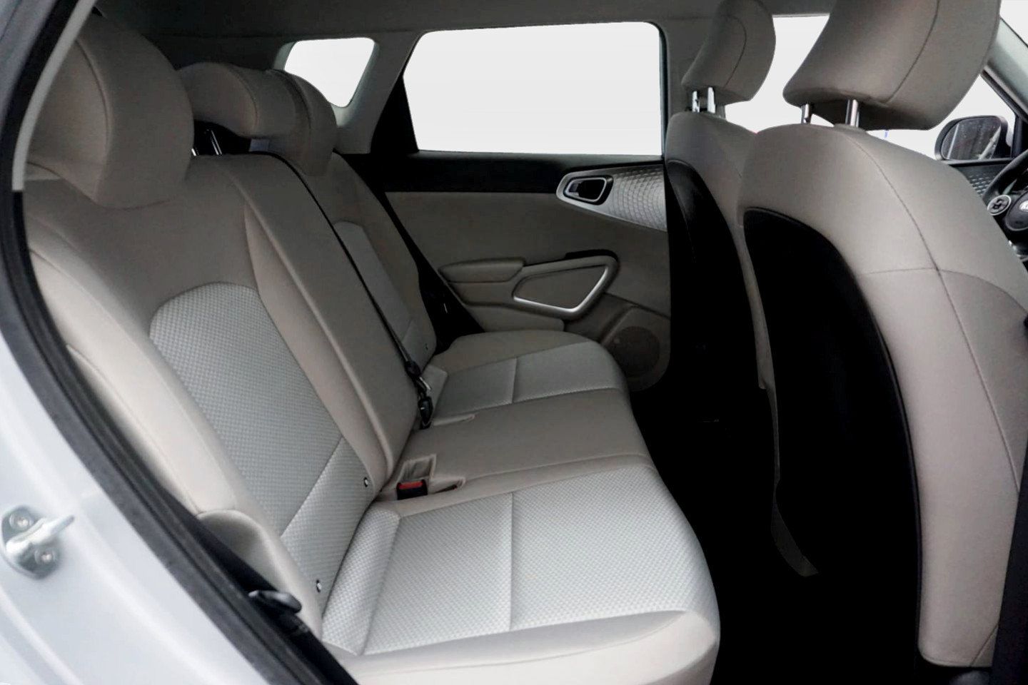 Used 2021 Kia Soul LX FWD image 16
