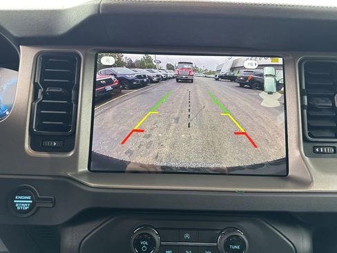 New 2025 Ford Bronco Outer Banks w/ Sasquatch Package AWD/4WD image 52