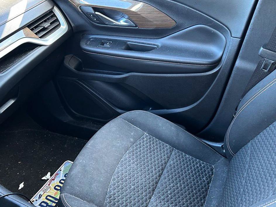 Used 2018 GMC Terrain SLE FWD image 9