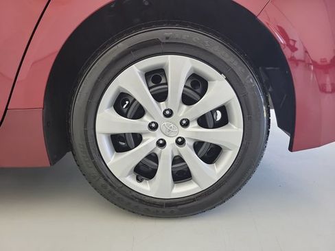 Used 2026 Toyota Corolla LE FWD image 12