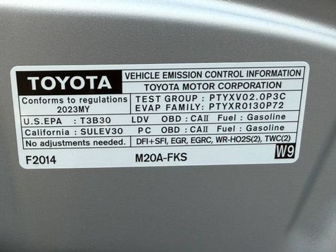Used 2023 Toyota Corolla SE w/ SE Premium Package FWD image 24