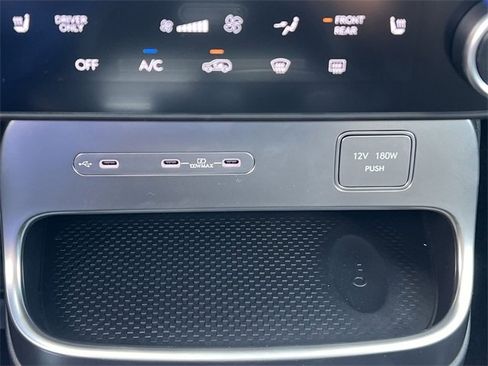 New 2026 Hyundai Ioniq 9 SE image 4