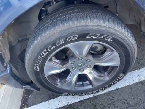 Used 2023 RAM 1500 Laramie image 22