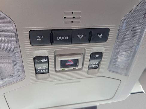 Certified 2025 Toyota RAV4 XLE w/ Convenience Package image 33