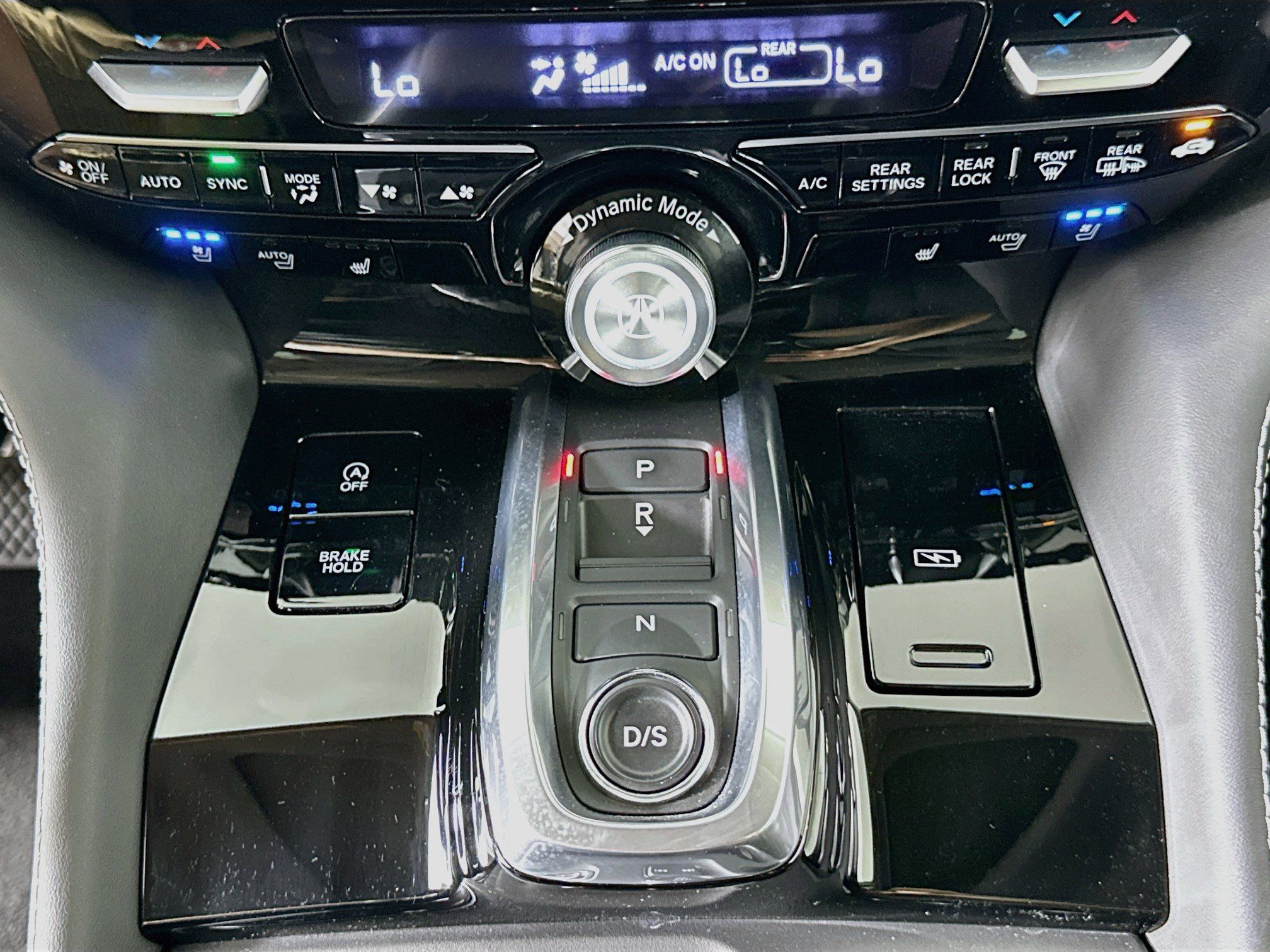 Used 2023 Acura MDX w/ Advance Package AWD/4WD image 25
