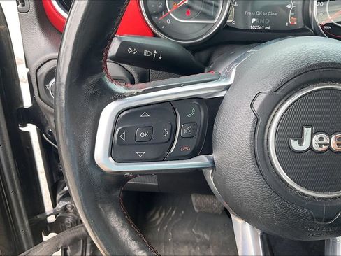 Used 2020 Jeep Gladiator Rubicon AWD/4WD image 12