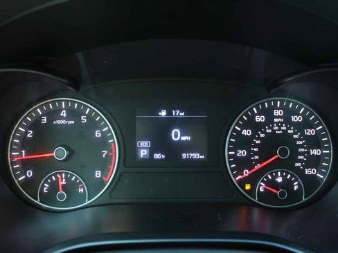 Used 2020 Kia Optima SE FWD image 13