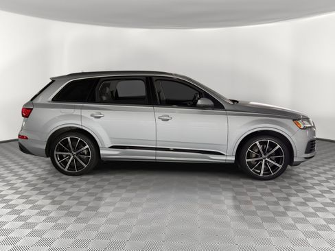 Used 2020 Audi Q7 3.0T Prestige w/ Prestige Package AWD/4WD image 8