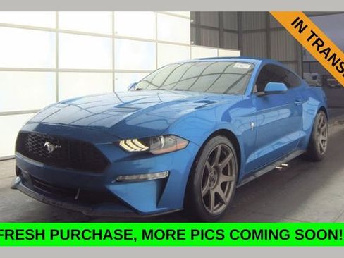 Used 2020 Ford Mustang Coupe RWD image 1