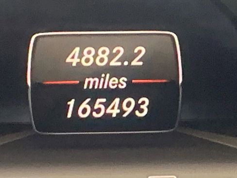 Used 2013 Mercedes-Benz E 350 Sedan image 25