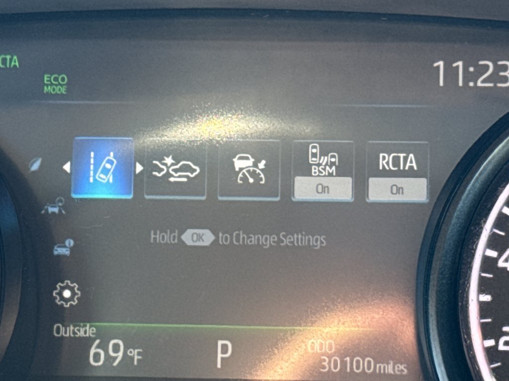 Used 2024 Toyota Camry SE w/ Cold Weather Package AWD/4WD image 18