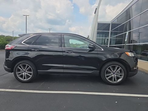 Used 2020 Ford Edge Titanium AWD/4WD image 6