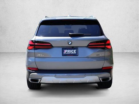 Used 2024 BMW X5 xDrive40i w/ Premium Package AWD/4WD image 9
