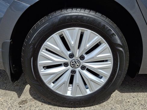 Used 2019 Volkswagen Jetta S w/ Driver Assistance Package FWD image 11