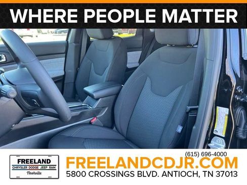 New 2025 Jeep Compass Sport image 20