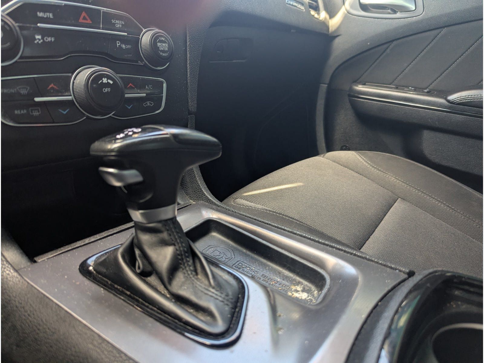 Used 2022 Dodge Charger SXT w/ Blacktop Package RWD image 18