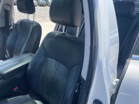 Used 2016 Kia K900 Luxury RWD image 23