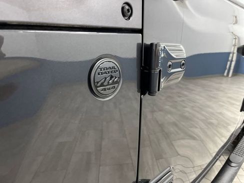 Used 2022 Jeep Wrangler Unlimited Sport image 33